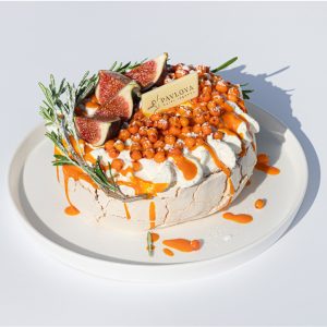 Tortas Pavlova su šaltalankiais